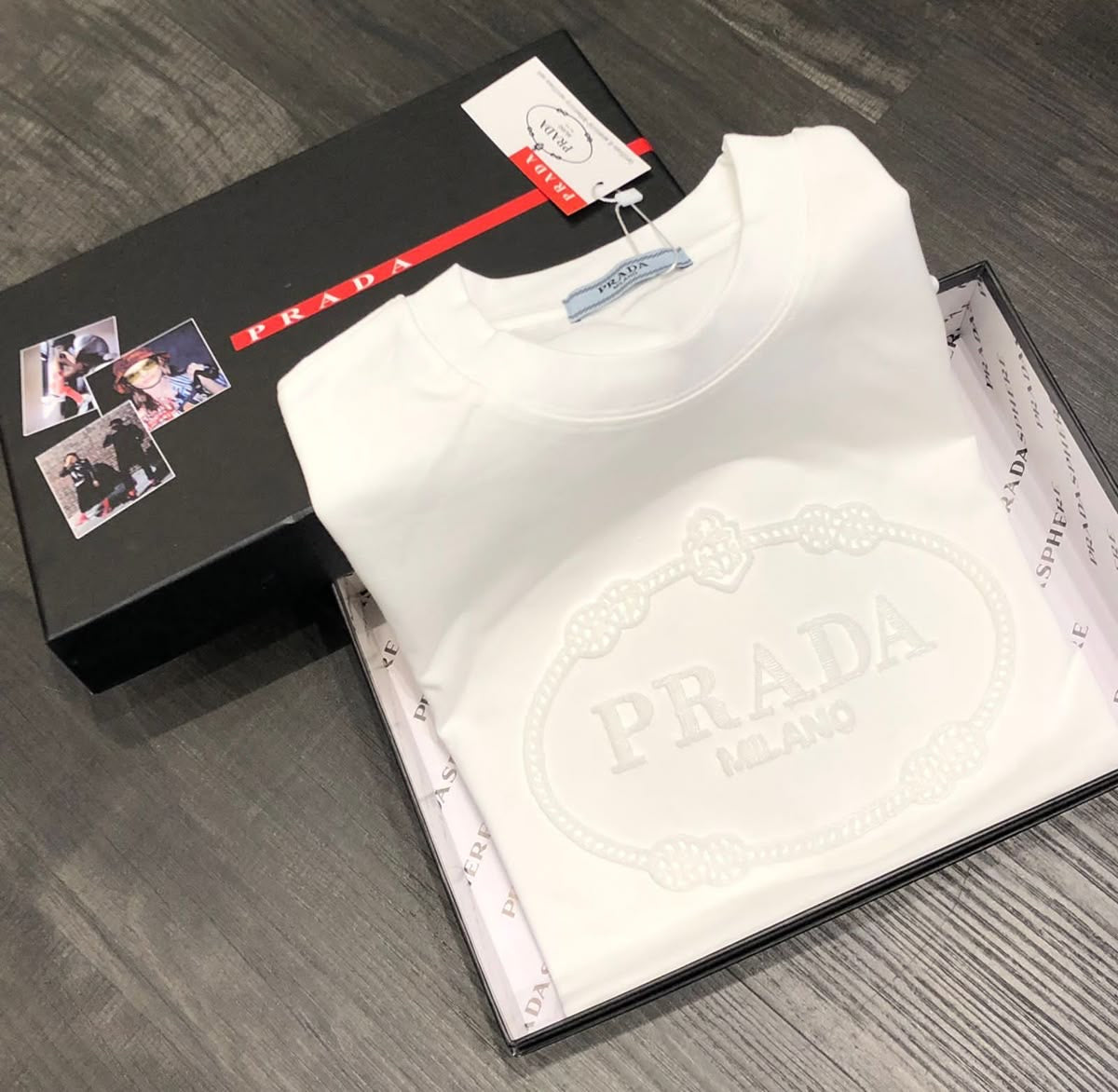 Camiseta Prada