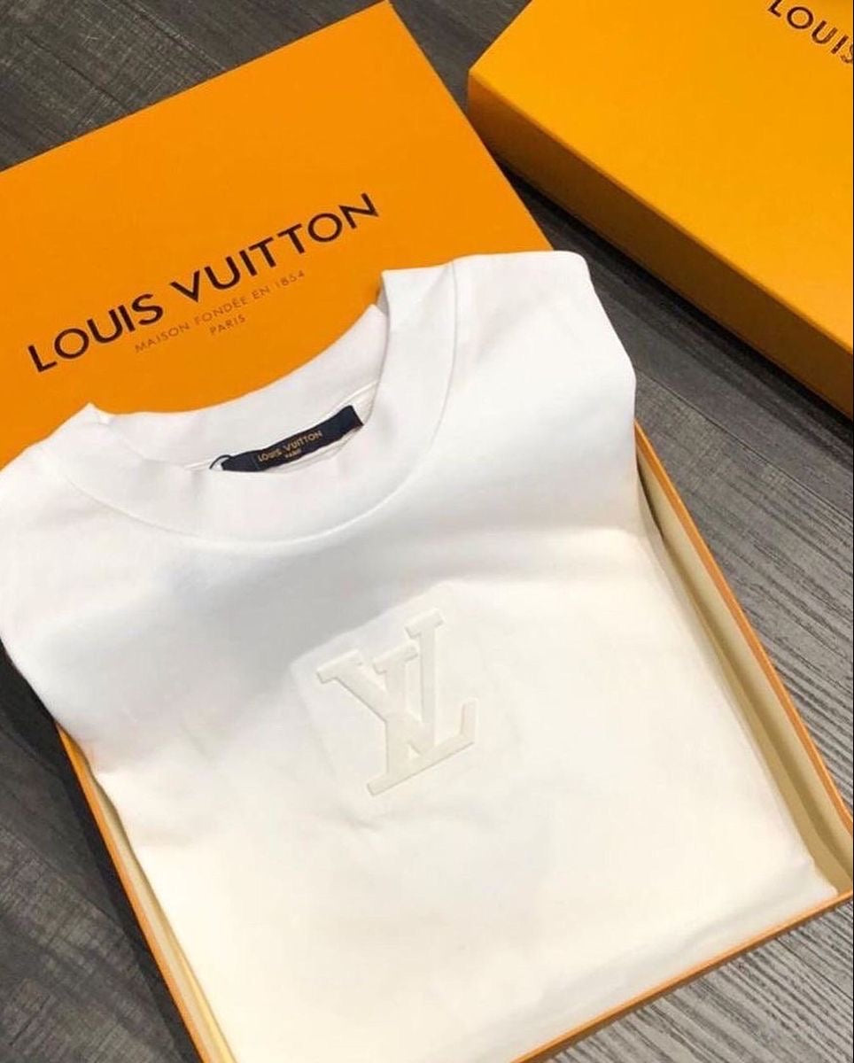 camiseta LV